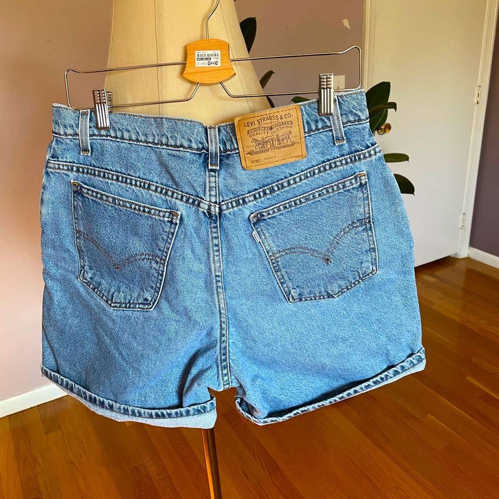 Levis mom shorts